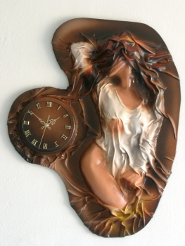 erotische Wanduhr  echten Leder / Holz mit Messingzifferblatt