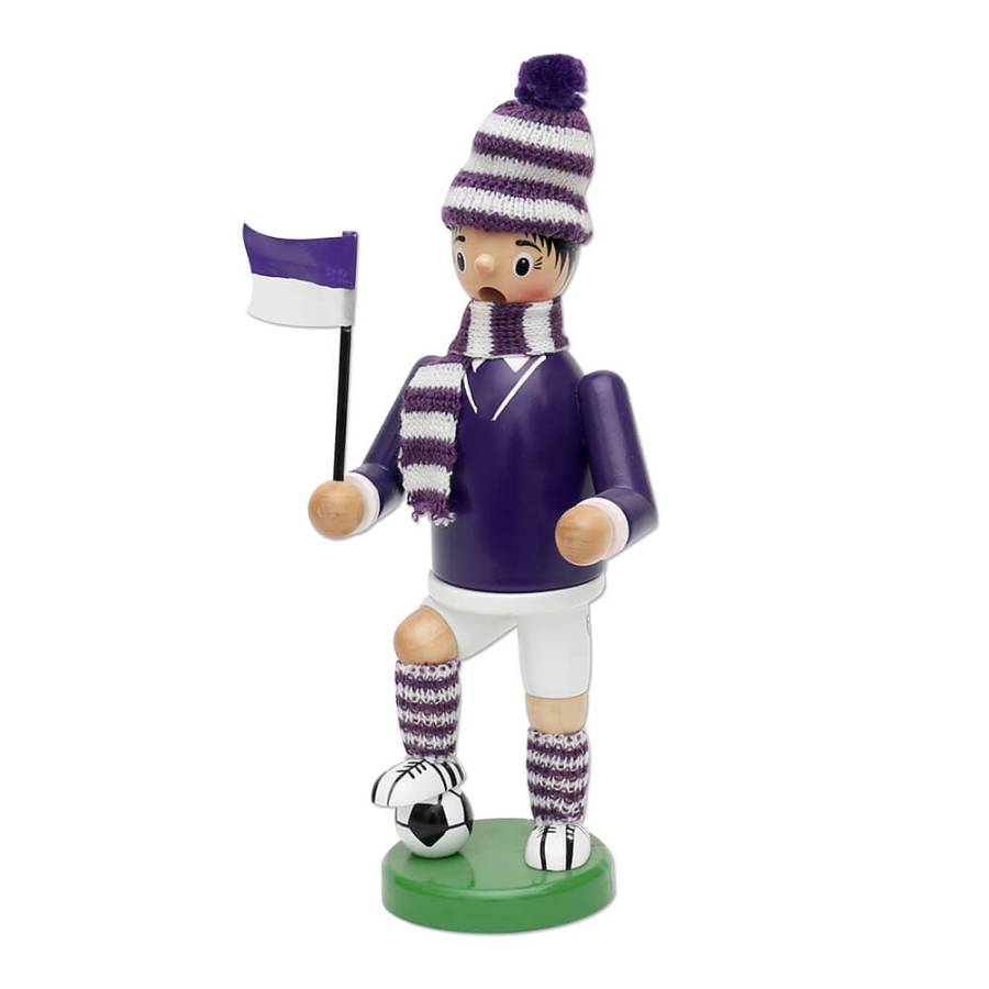 Räucherfigur Fussballer in den Vereinsfarben Lila-weiss mit Strickmütze, Strickschal, Fahne und Fussball