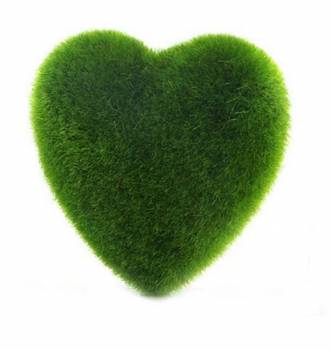 Kunstrasen Herz Grasfigur in leuchtentem Grün